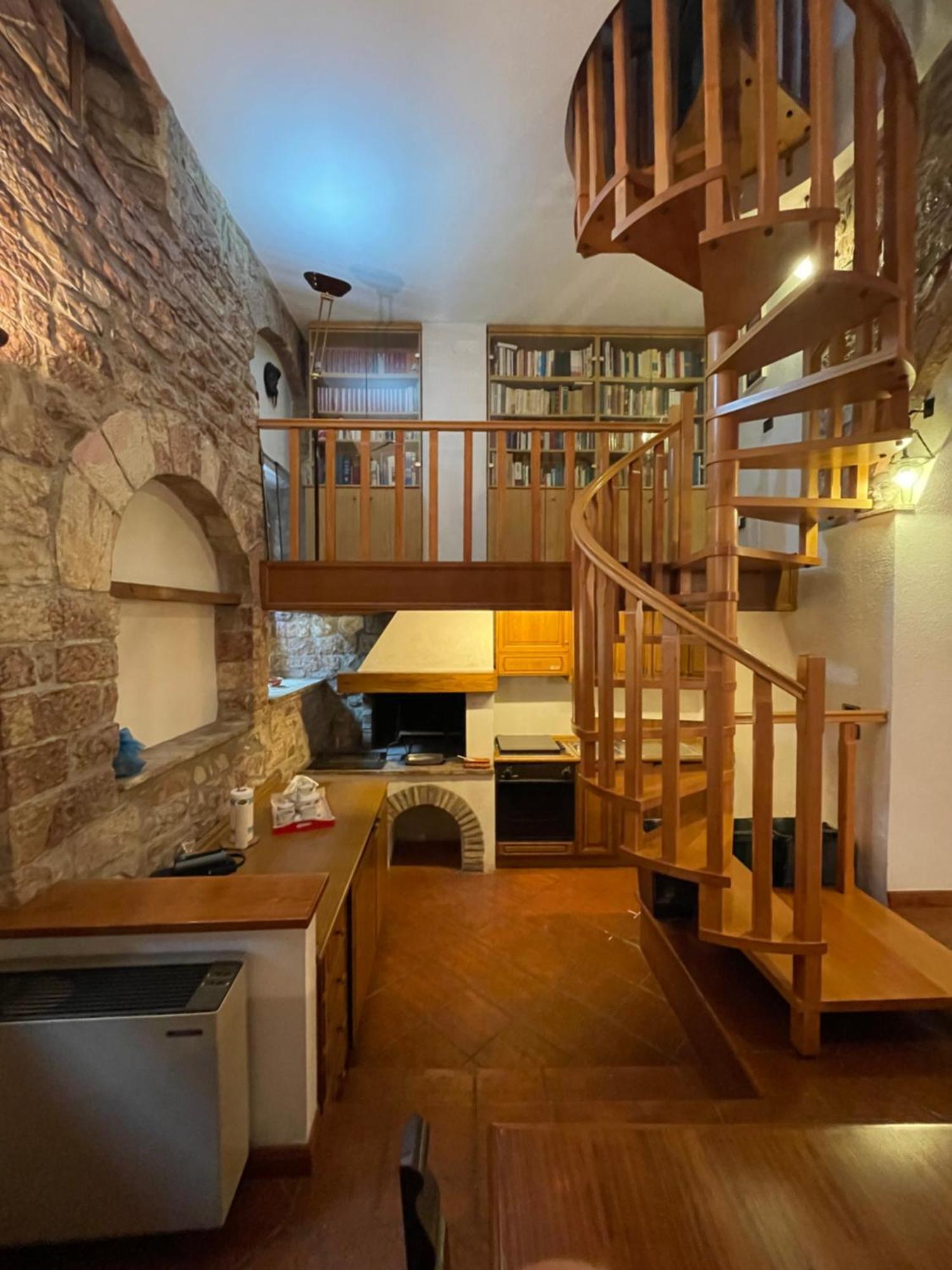 Happy House - Porta San Giacomo Διαμέρισμα Ασίζη Εξωτερικό φωτογραφία